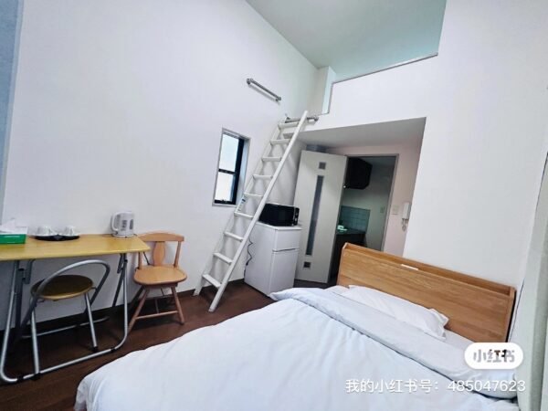 微信图片_20251016140736_303_96 Modern Sofa