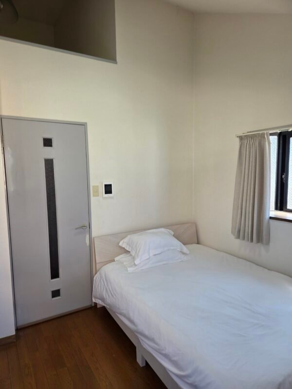 微信图片_20251011132121_118_280 Coffee Table